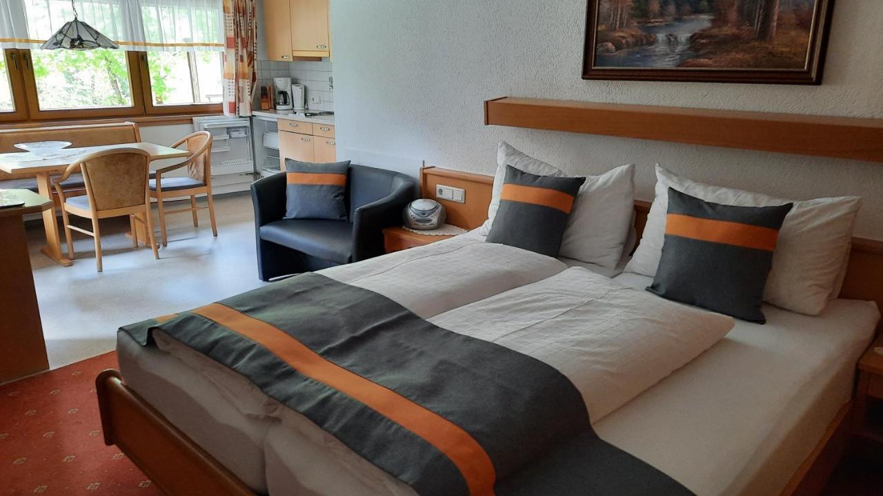 Gaestehaus Almrausch, Ferienanlage Mit Pool Nassereith Zewnętrze zdjęcie