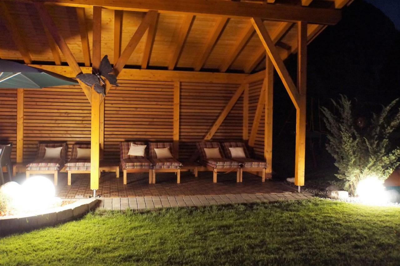 Gaestehaus Almrausch, Ferienanlage Mit Pool Nassereith Zewnętrze zdjęcie
